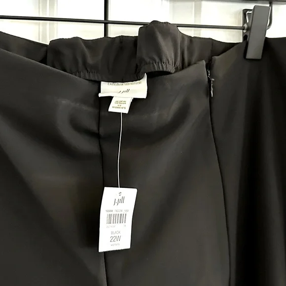 New NWT Christian Soriano for J.Jill black pants offset zip front, plus size 22W - Picture 2 of 2